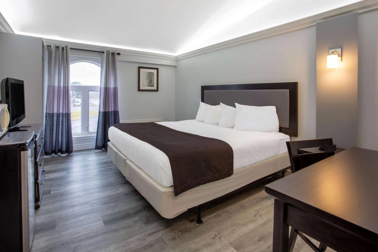 Versatile Inn Sarnia Exterior foto